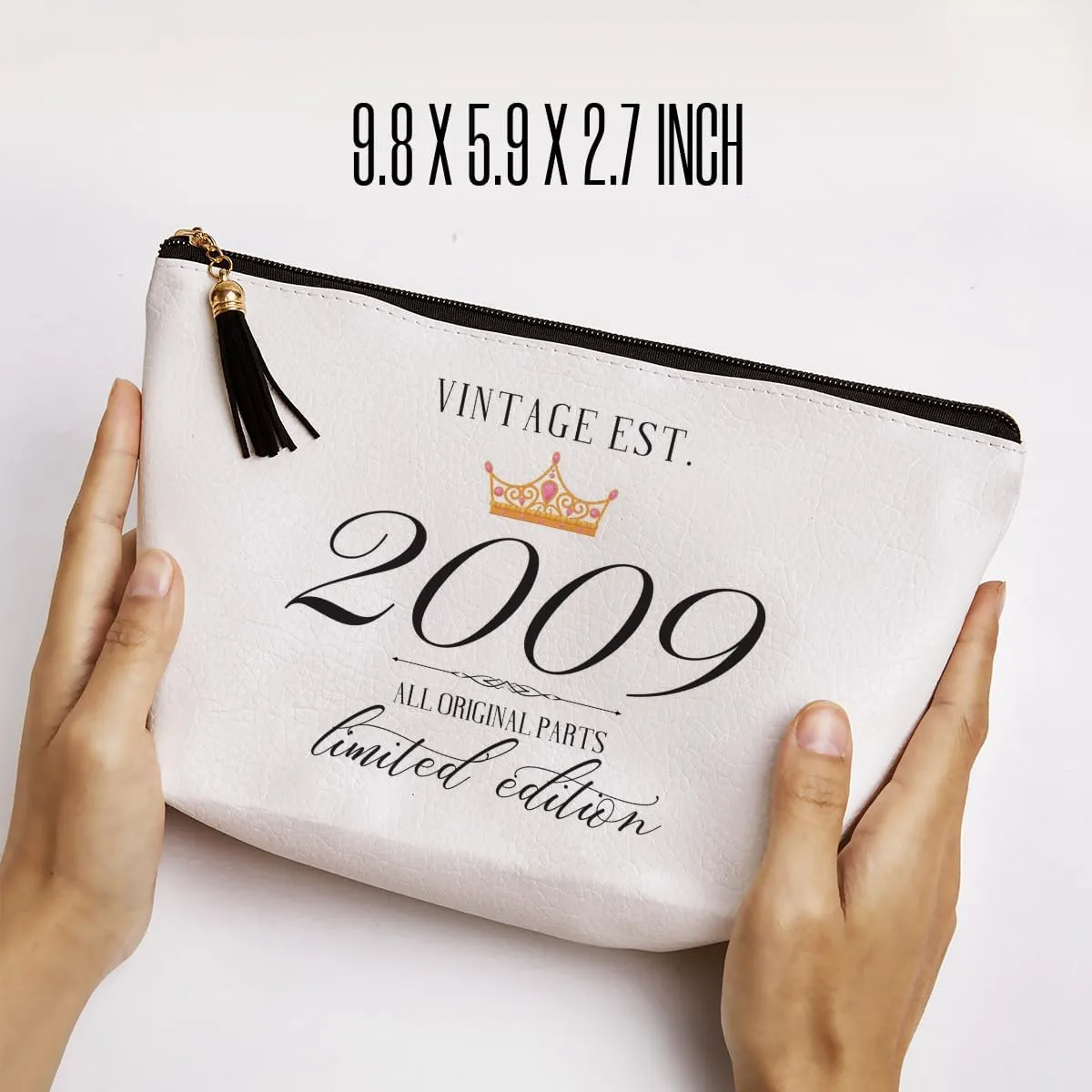 16th Birthday Gift for Women Sweet 16th Gift Friendship Gift Idea for Her Women Sister Funny Cosmetic Bag Travel Facility Bag Makes the World a Better Place Since 2009 Birthday Gift from mom.