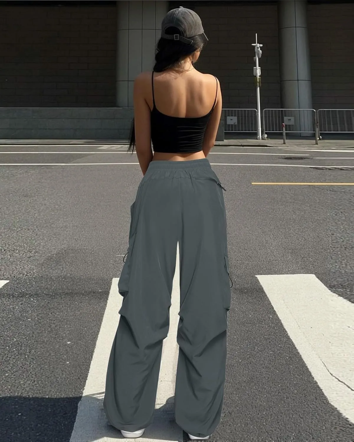 Cargo Pants Women Baggy High Waisted Parachute Pants with Pockets Wide Leg Y2K Casual Pants for Women