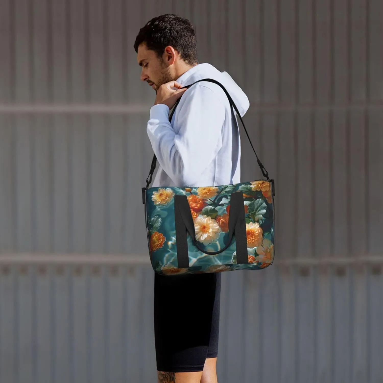 chrysanthemums floating print Travel Duffel Bag, Sports Tote Gym Bag, Swim Pool Bag Large Shoulder Tote Bag for Beach Weekender
