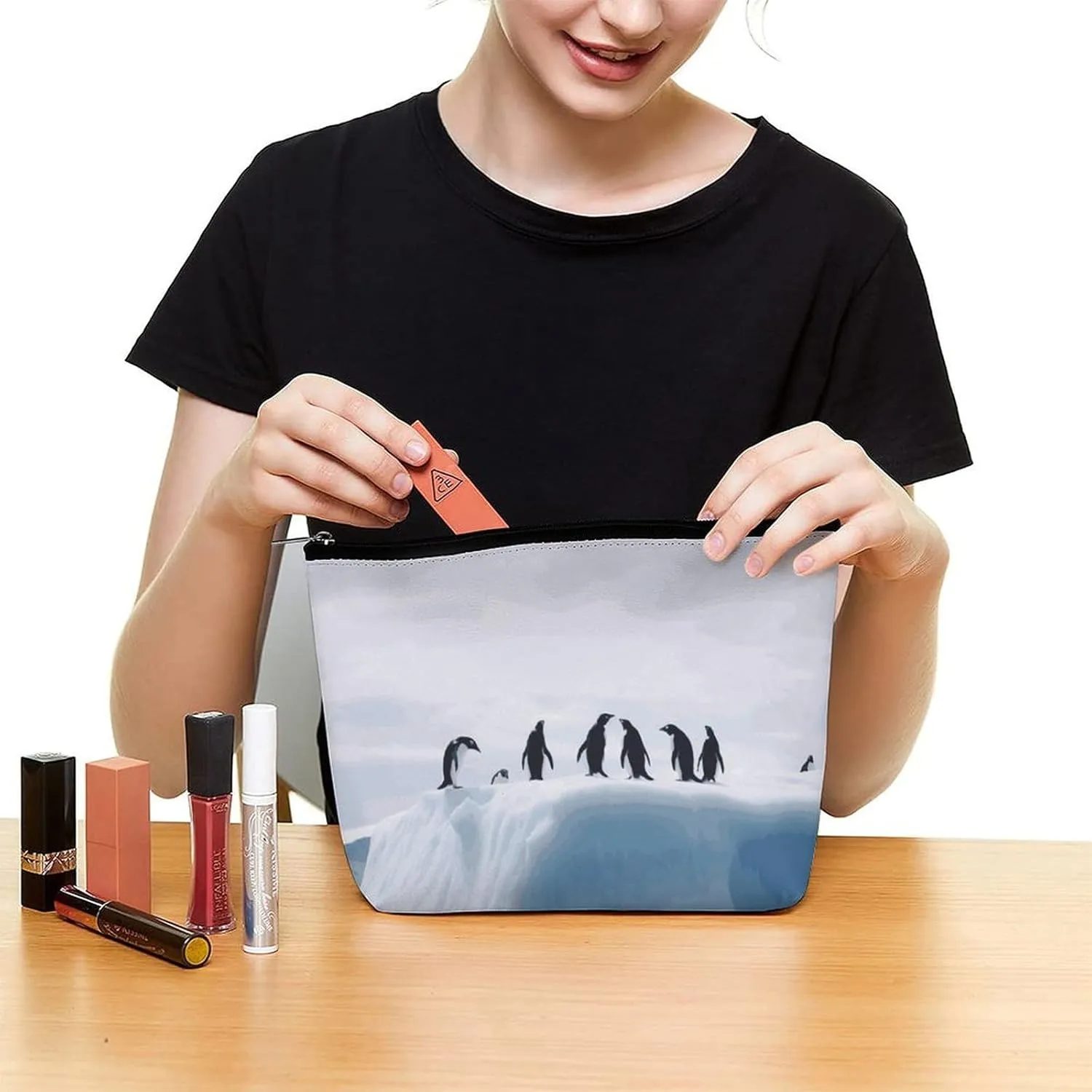 Cosmetic Bag Makeup Bags for Women Portable Makeup Bag Animals on The Iceberg Makeup Case Travel Toiletry Bag for Travel Accessories