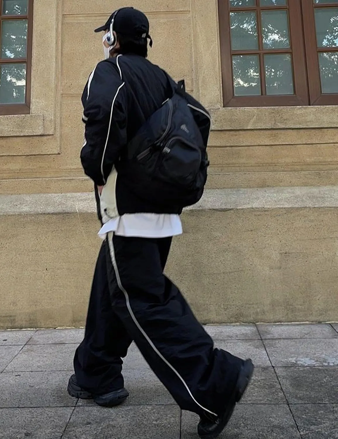 FCOOLYEET Mens Wide Leg Sweatpants Y2k Baggy Track Pants Goth Parachute Pants Cool Sweatpants for Men