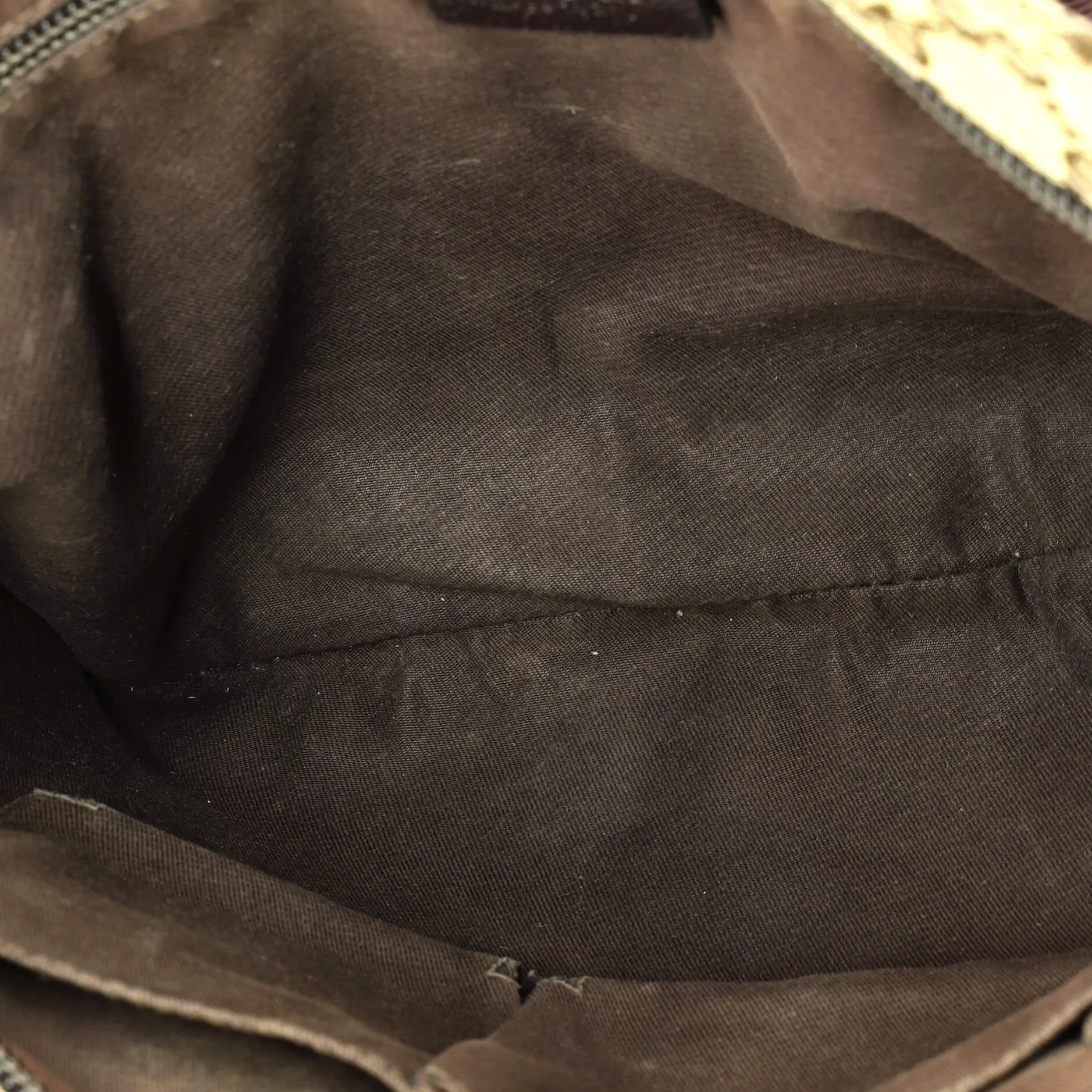 Front Pocket Messenger Bag GG Canvas Medium