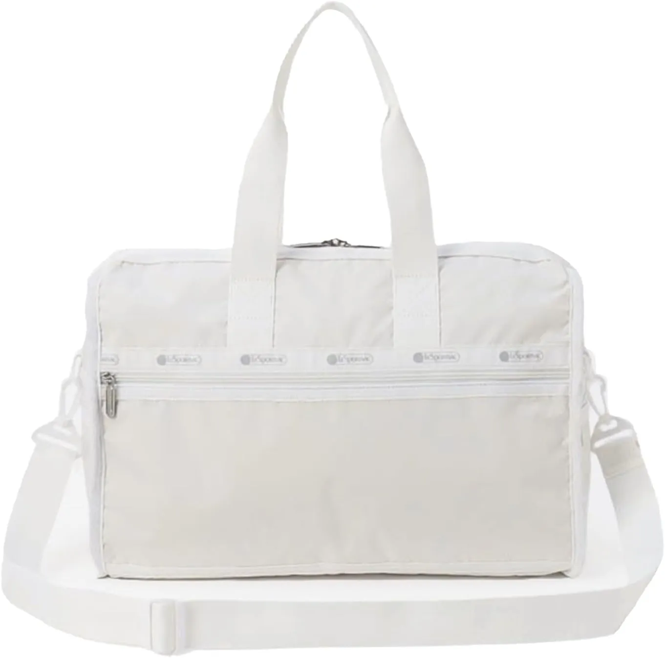 LeSportsac Deluxe Medium Weekender Bag (Meringue)