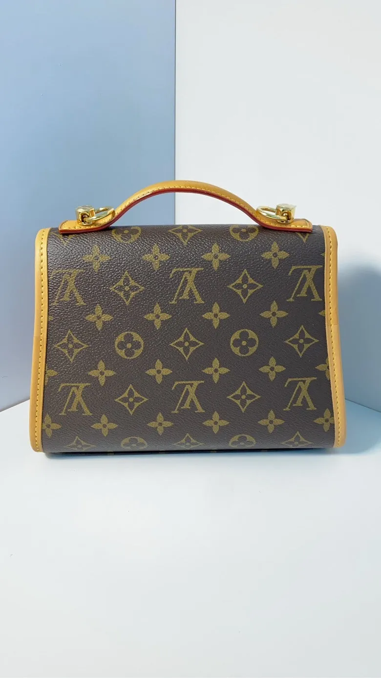 LOUIS VUITTON Monogram Canvas Messenger Bag Brown - Medium