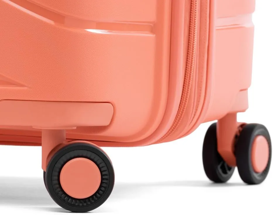Luggage Convertible - Medium to Large Checked Expandable Hardside Spinner