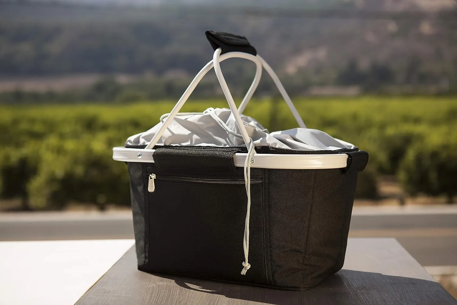 ONIVA - a Picnic Time brand Metro Shopping Basket - Insulated Picnic Basket - Collapsible Market Basket - Utility Tote Cooler Bag