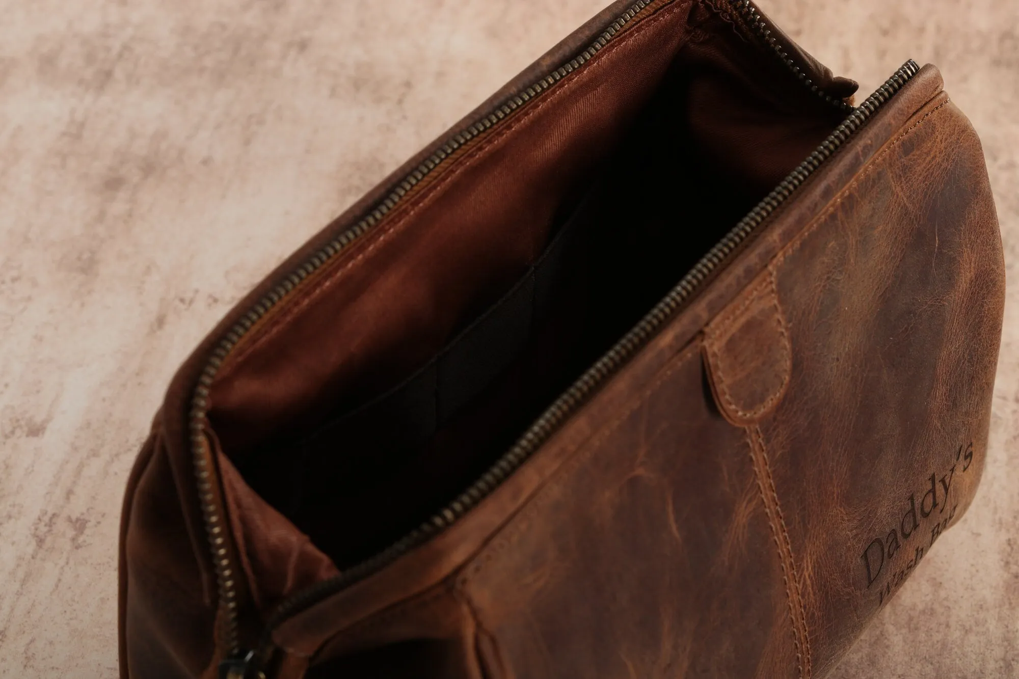 Personalised Engraved Genuine Leather Toiletry Bag,Personalized Brown Leather Wash bag, Valentine's Day, Gift For Dad,Him, Custom Usher Gift