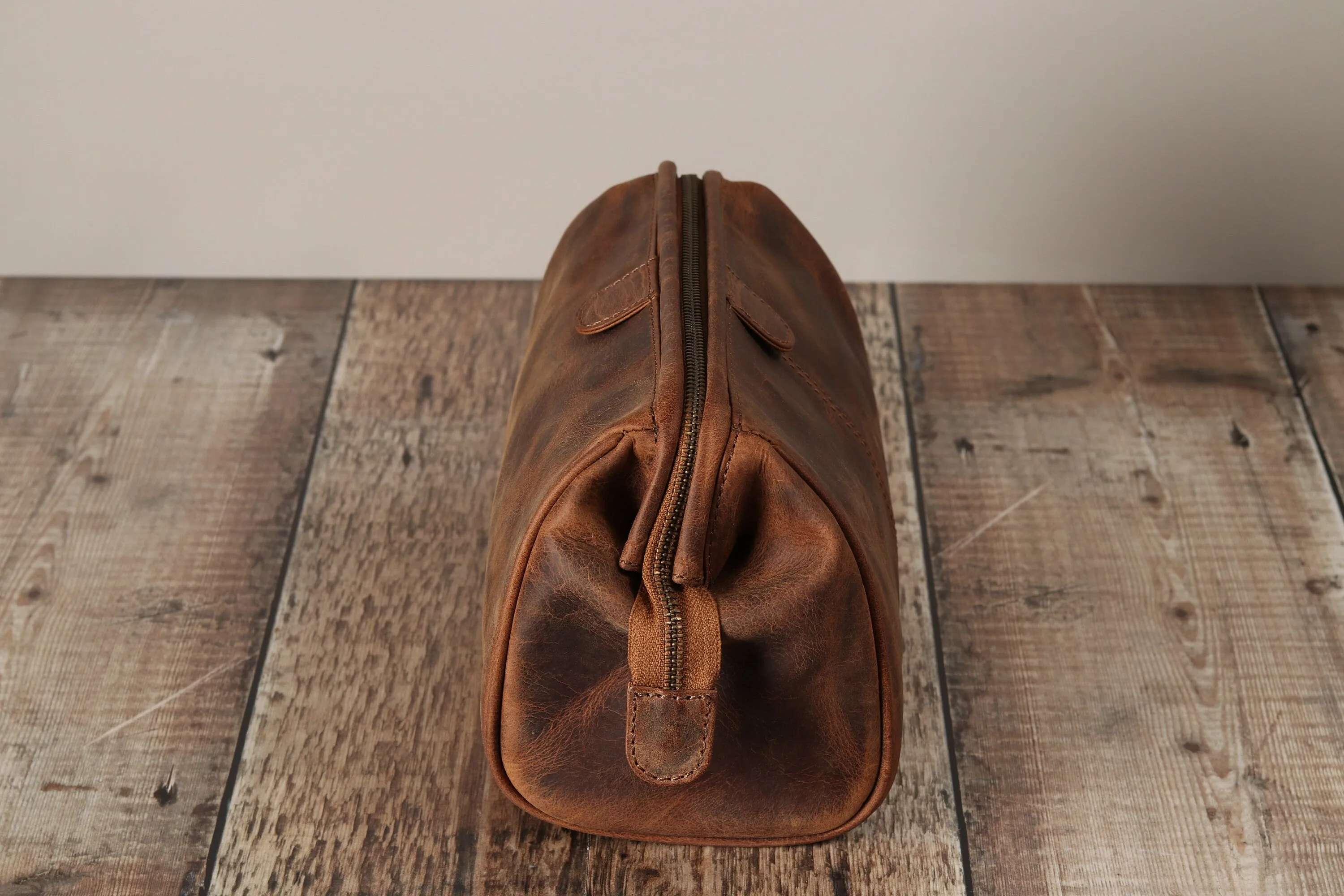 Personalised Engraved Genuine Leather Toiletry Bag,Personalized Brown Leather Wash bag, Valentine's Day, Gift For Dad,Him, Custom Usher Gift