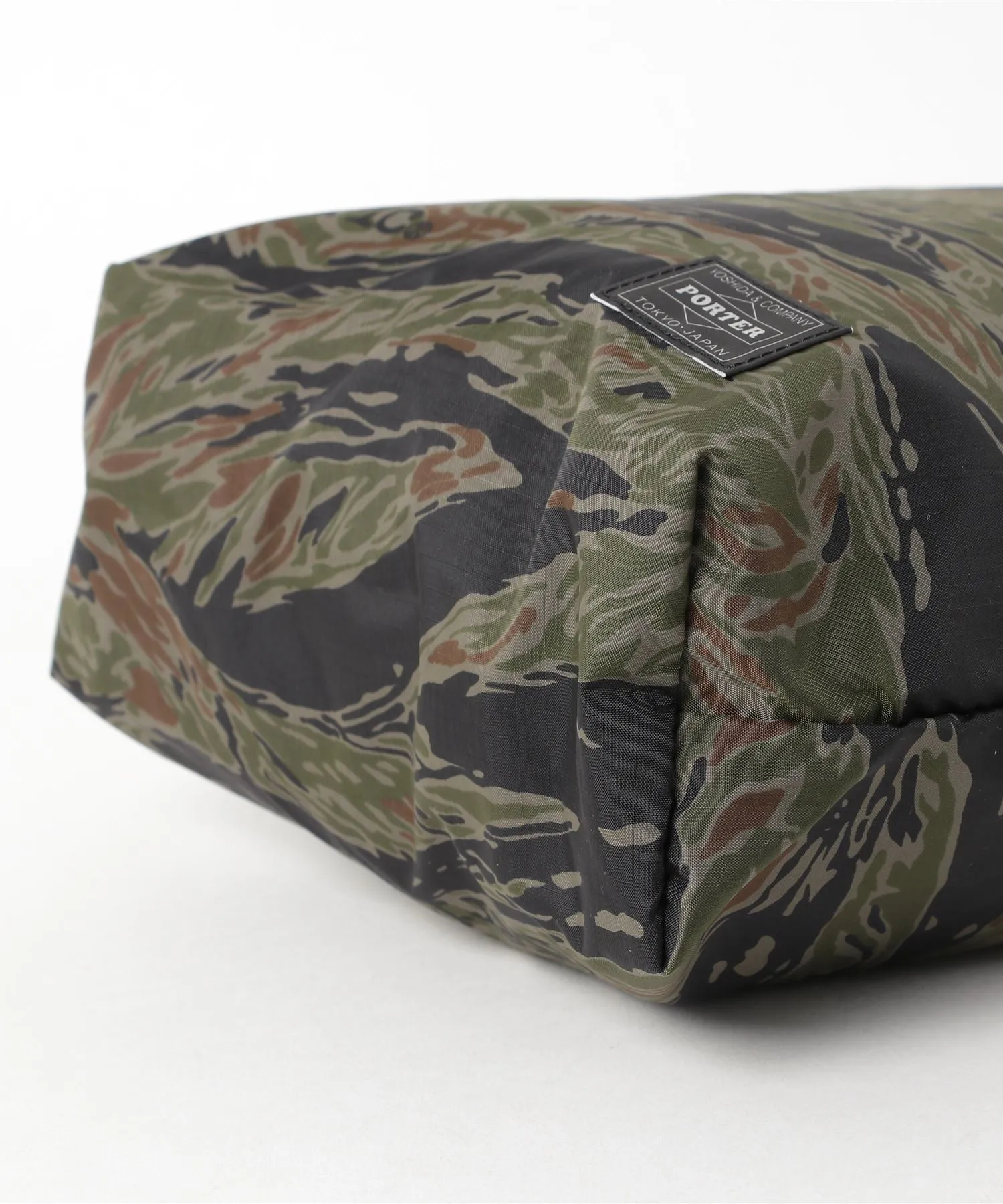 PORTER x HYSTERIC GLAMOUR TIGER CAMO PACKS ARMY POUCH