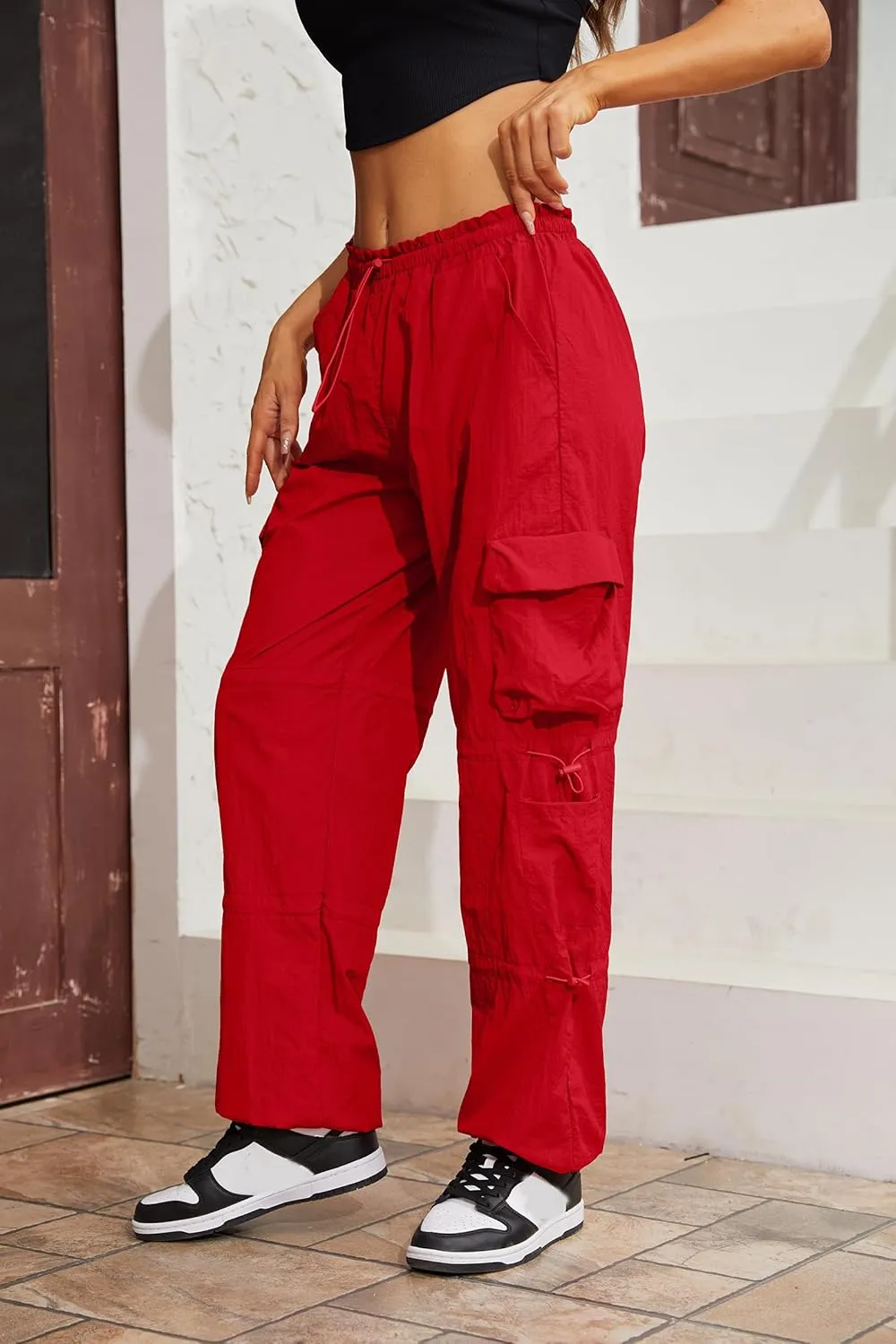 QYANGG Baggy Parachute Pants for Women& Girls Drawstring Elastic Low Waist Ruched Cargo Pants Multiple Pockets Jogger Y2K