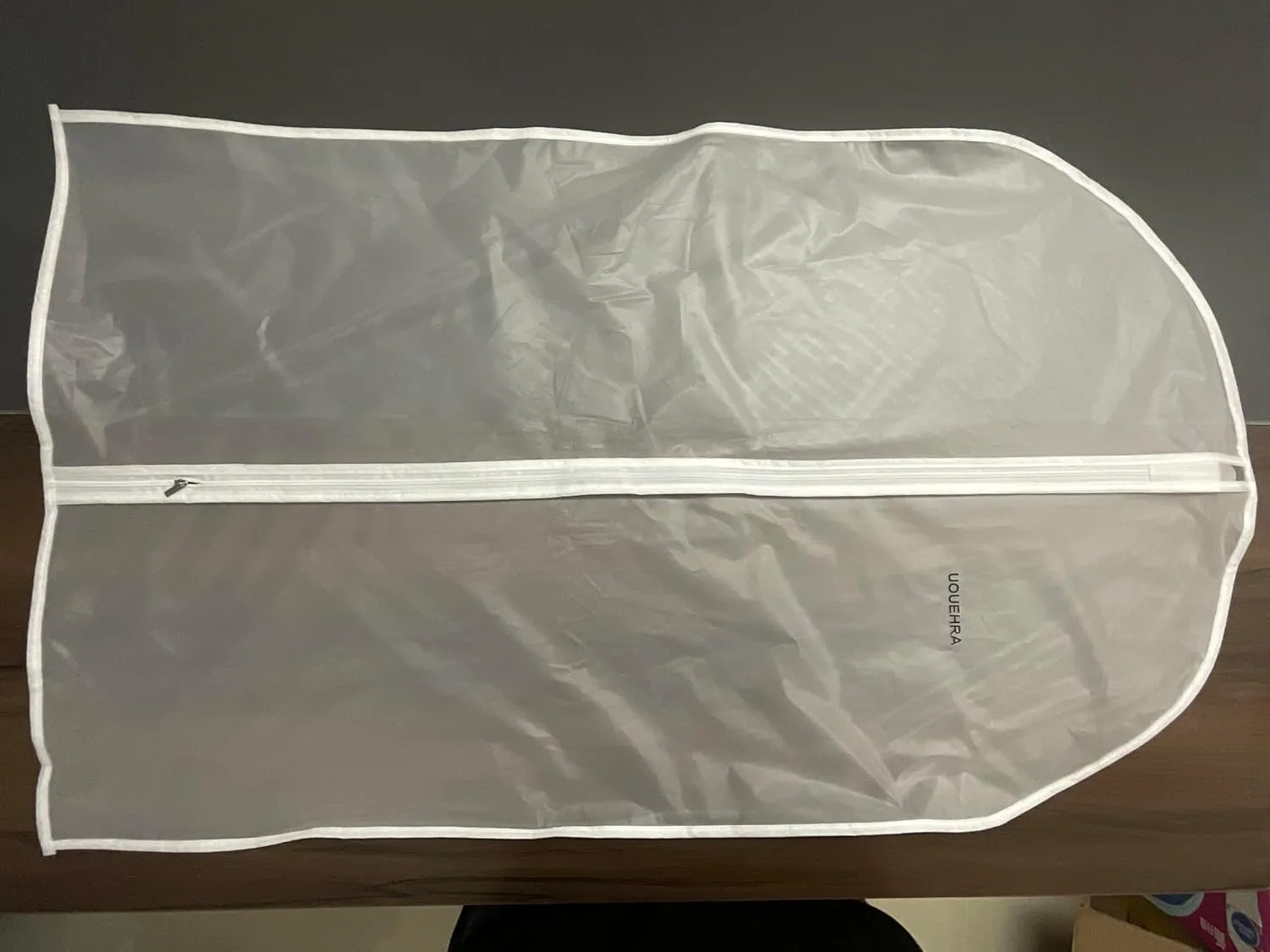 Suit Bags for Closet Storage Hanging Garment Bag 24''X40'' Lightweight Clear Full Zipper Suit Bags (Set of 6) PEVA Breathable Garment Cover for Suit Closet Clothes Storage