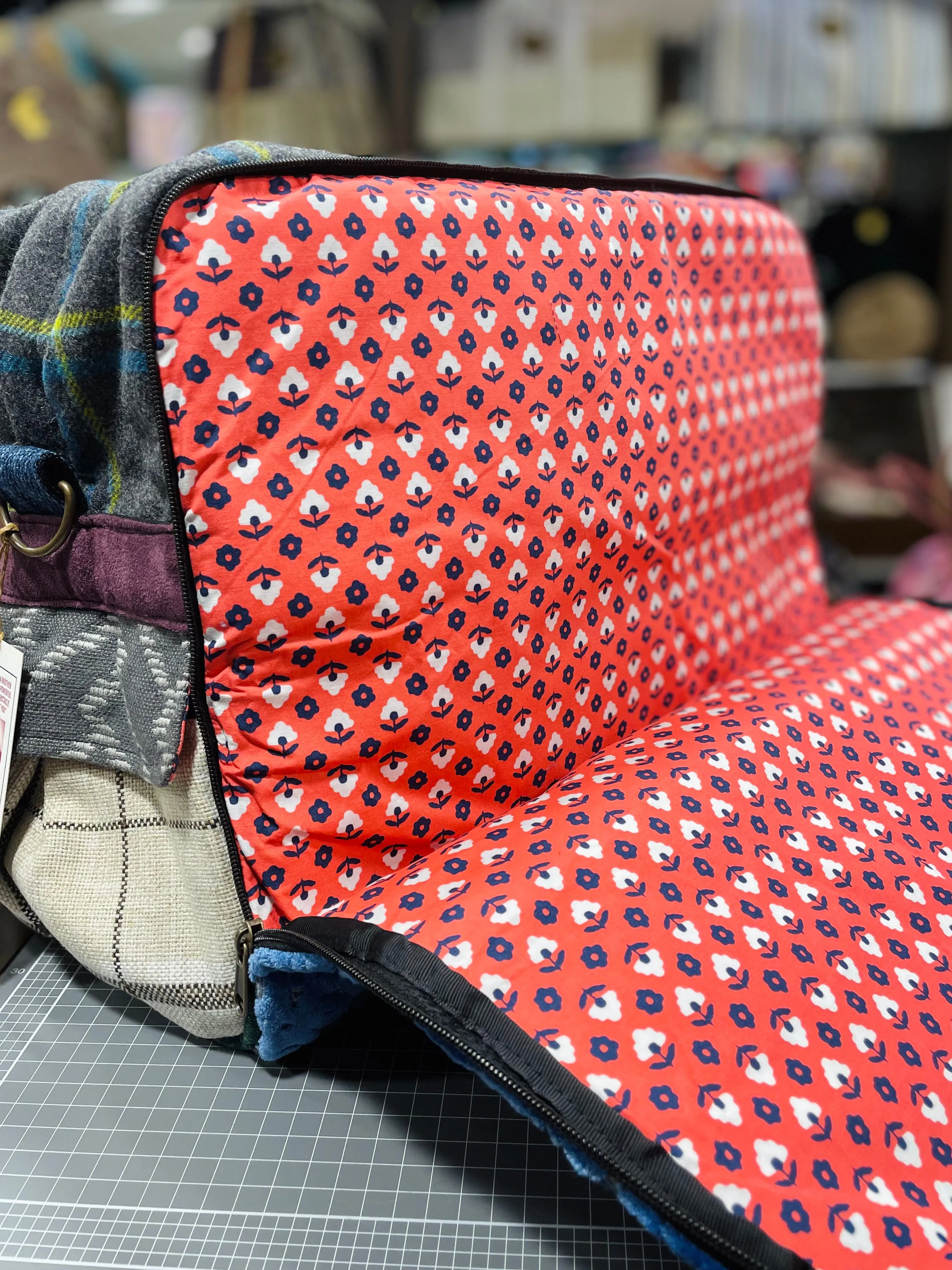 The Red Heart ❤️ Large BeeKeeper Weekender (Da Vinci Collection)