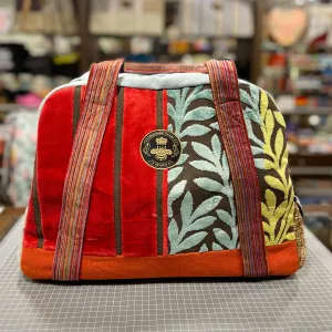The Velvet Garden 💐 Medium BeeKeeper Weekender Da Vinci Collection
