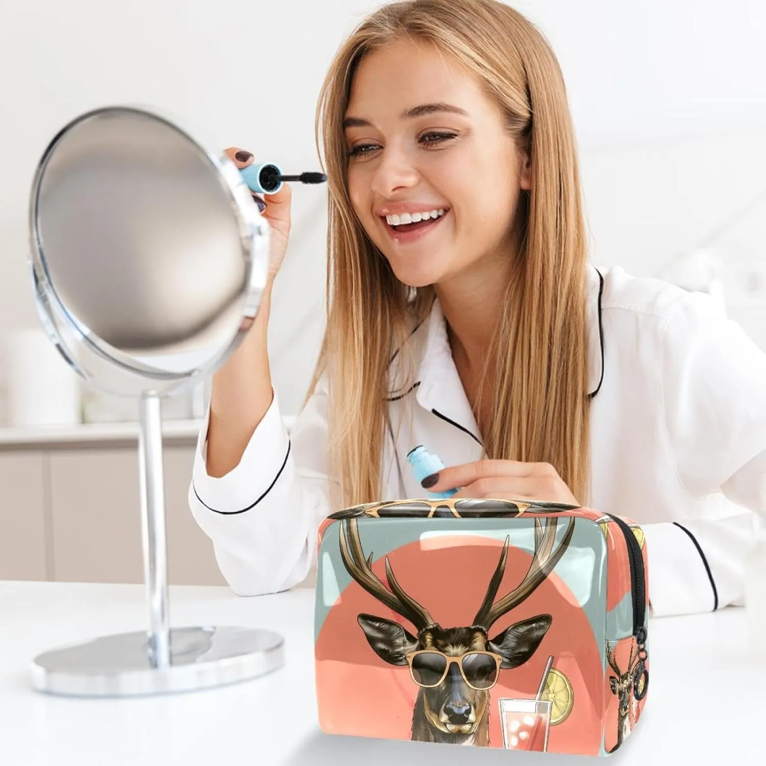 Travel Makeup Bag Cartoon Moose Cosmetic Bag Waterproof Toiletry Bag Portable Pouch For Women 7.3x3x5.1in