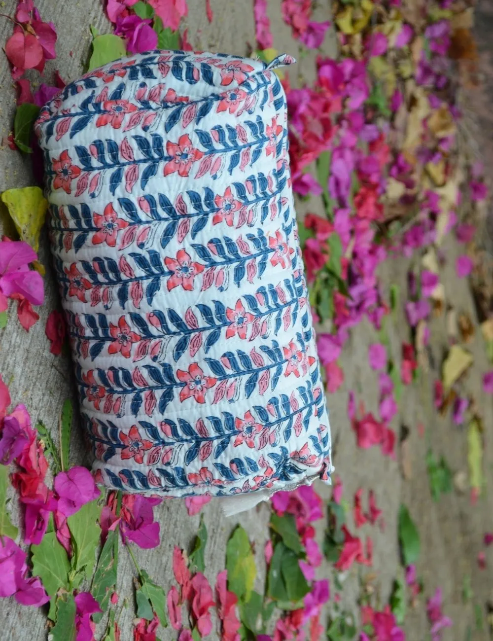 Waterpoof Quilted Women's Cosmetic Bag Soft Cotton Fabric