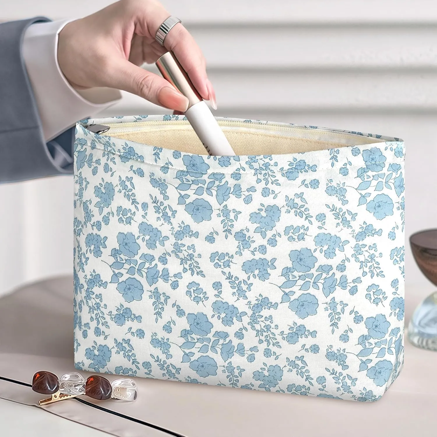 wipalor Cute Makeup Bags for Purse Cosmetic Bags for Women and Girls, Small Travel Makeup Bag Organizer Tool Pouch with Zipper, Floral Cotton Canvas Make Up Bag Toiletry Bag-Blue Flower