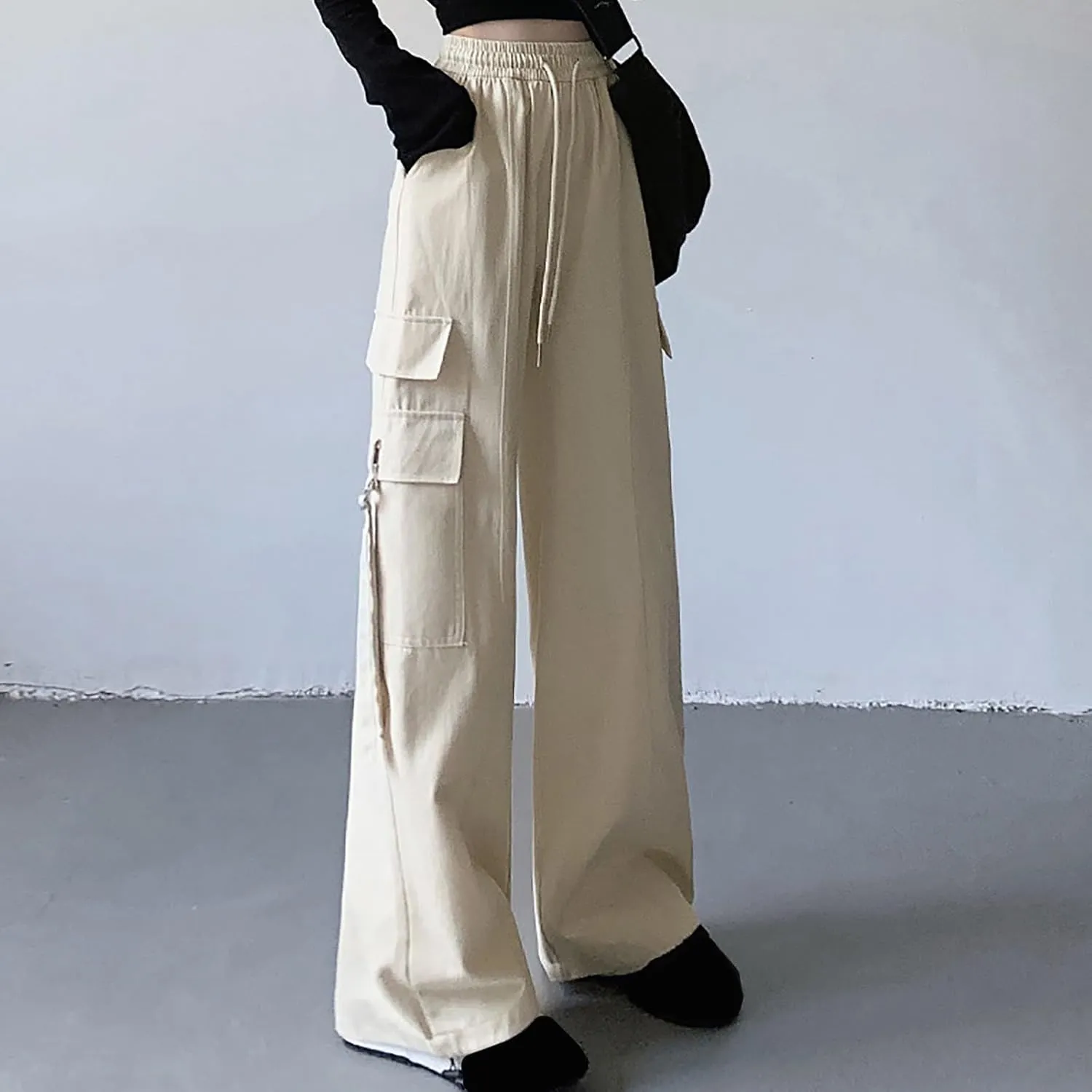 Womens Wide Leg Cargo Joggers Sweatpants Trendy 2024 Techwear Pants Women Baggy Straight Leg Parachute Pants