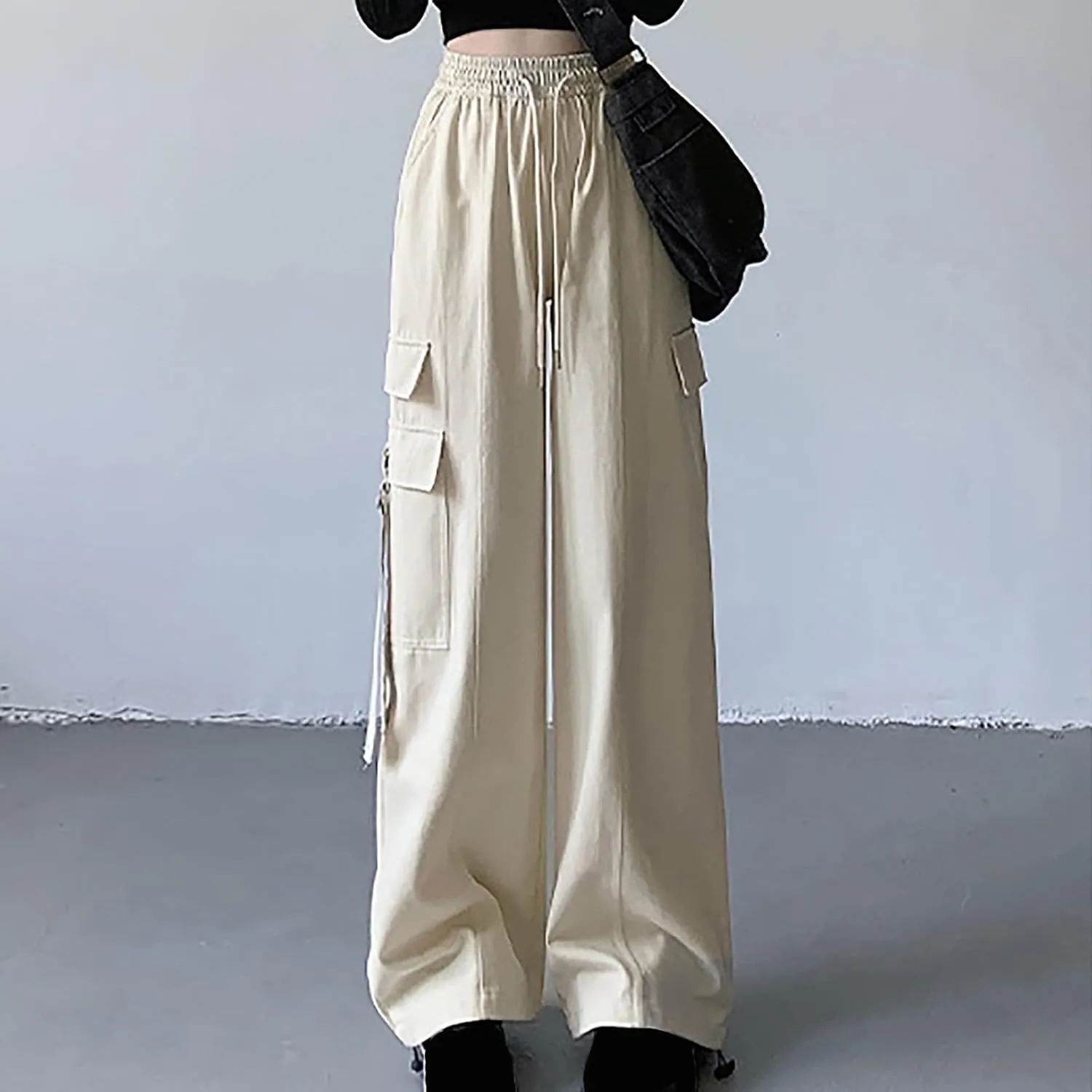Womens Wide Leg Cargo Joggers Sweatpants Trendy 2024 Techwear Pants Women Baggy Straight Leg Parachute Pants