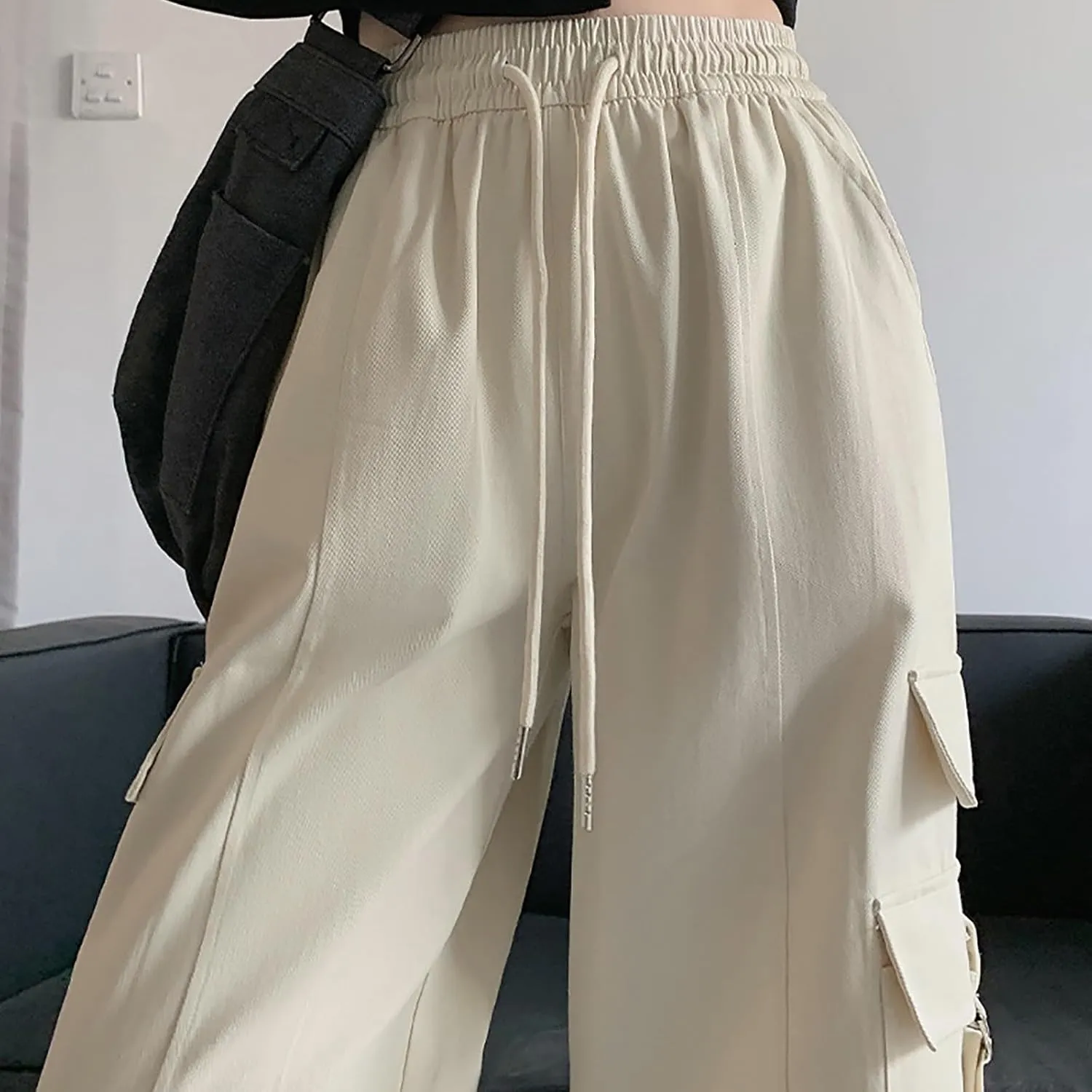 Womens Wide Leg Cargo Joggers Sweatpants Trendy 2024 Techwear Pants Women Baggy Straight Leg Parachute Pants